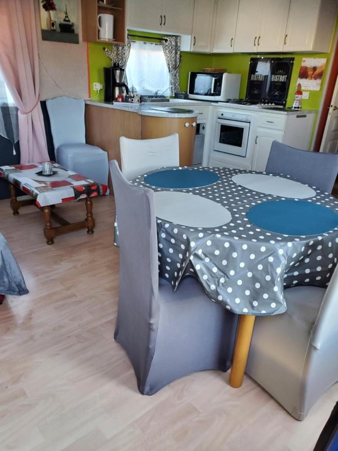 Mobil Home Chez L Habitants Saint-Jean-de-Monts Exterior foto